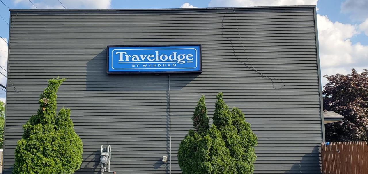 Travelodge By Wyndham Livonia Canton Novi Detroit Area Ngoại thất bức ảnh